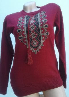 Bluza grena cu maneca lunga cu pisica din paiete