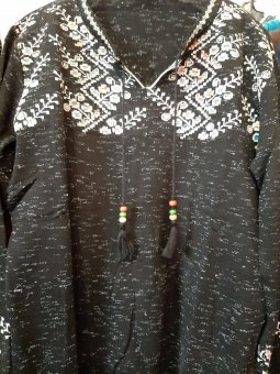 Bluza Neagră,Model Popular 