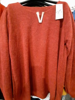 Bluza Roșie cu V