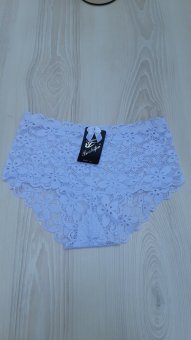 Chilot tip boxer din dantela alb