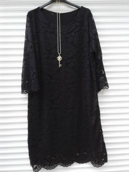 Rochie neagra din dantela 