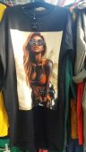 Bluza Neagra cu maneca lunga cu poza pe piept