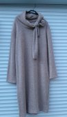 Rochita cu sclipici cu guler intors si fundita