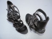 Sandale Aura Negre cu Catarame